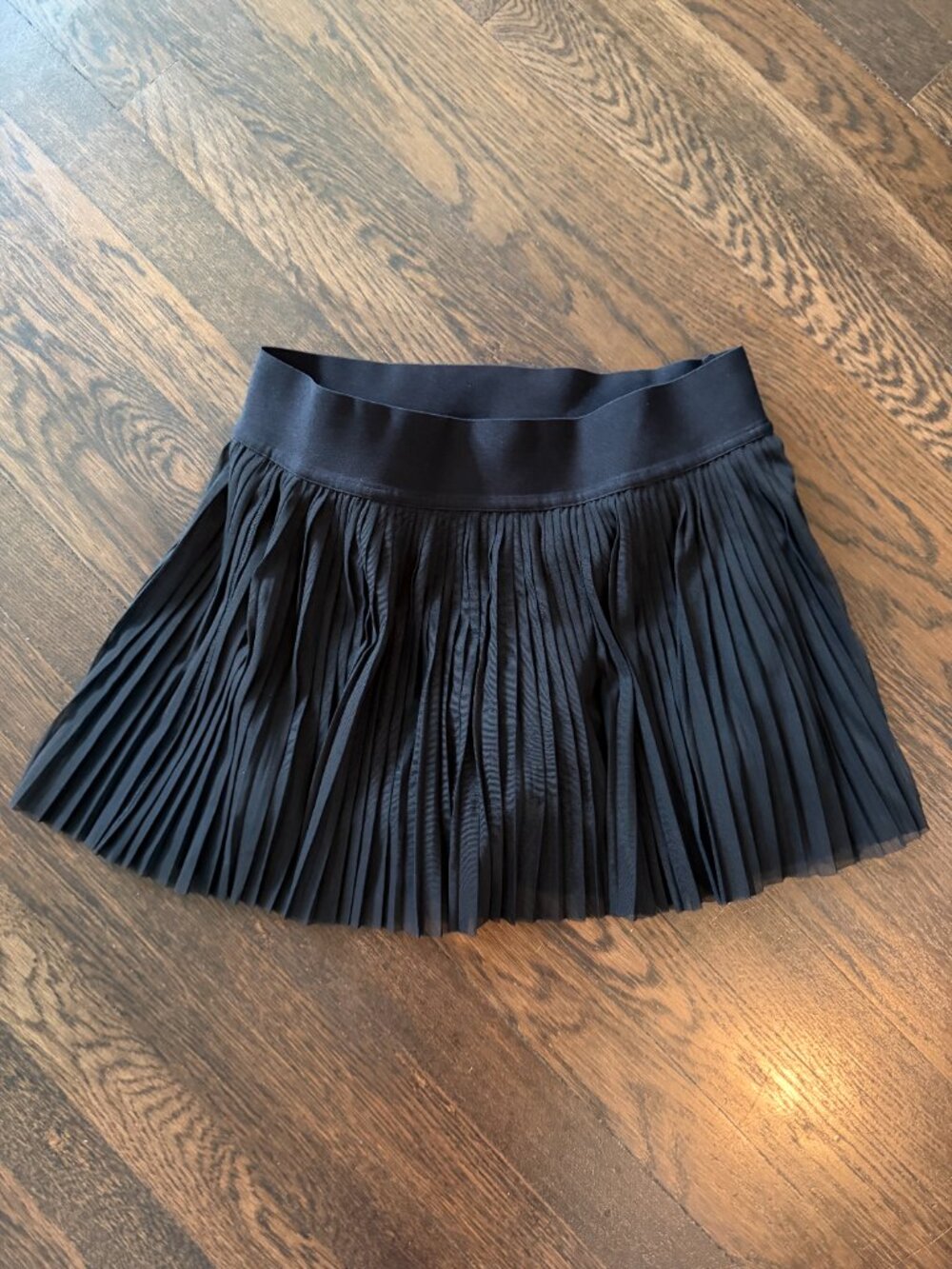 Lululemon Mesh Pleats Mid-Rise Mini Tennis Skirt
